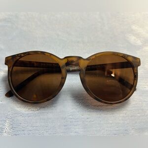 Goodr round sunglasses, tortoise brown